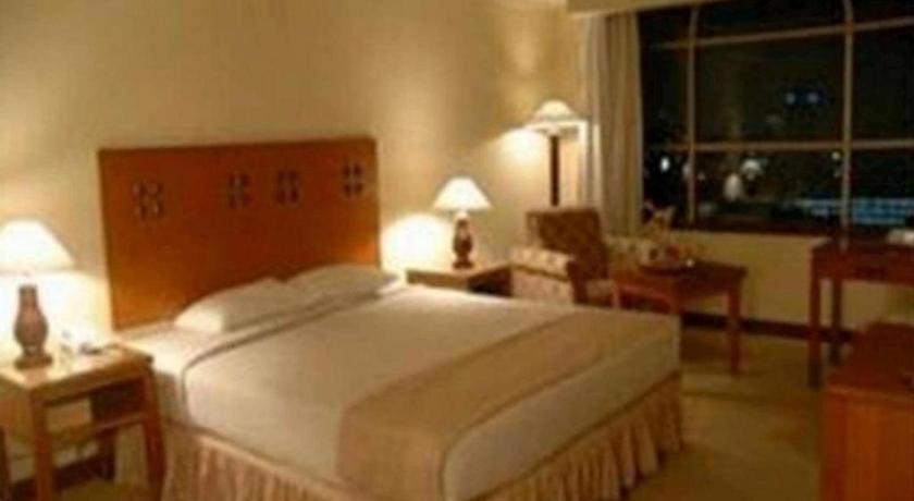 فندق أواسيز أمير جاكرتا المظهر الخارجي الصورة